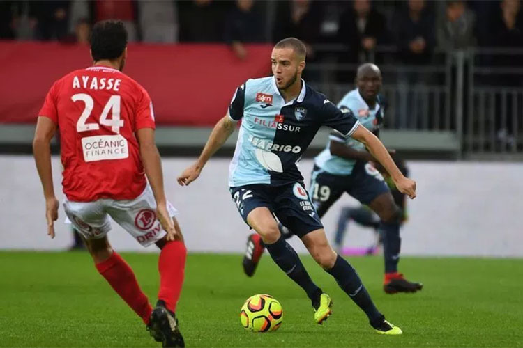 فيكتور لكحل