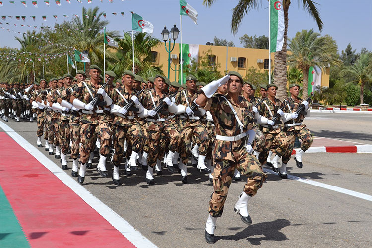 الجيش يتعزز بدفعات جديدة من قوات الكوموندوس الشروق أونلاين