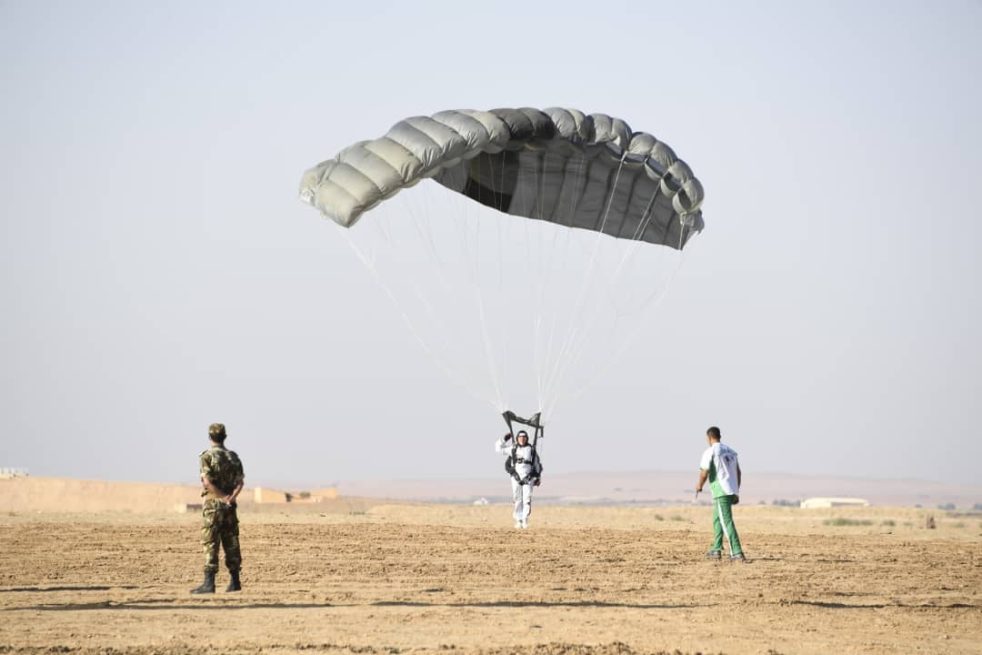 جيش