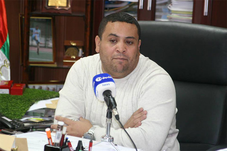 الجرائم والتشريعات جعلتني أصدر 10 كتب لإثراء المكتبة القانونية الجرائم والتشريعات جعلتني أصدر 10 كتب لإثراء المكتبة القانونية