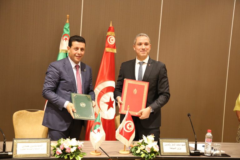 الجزائر وتونس