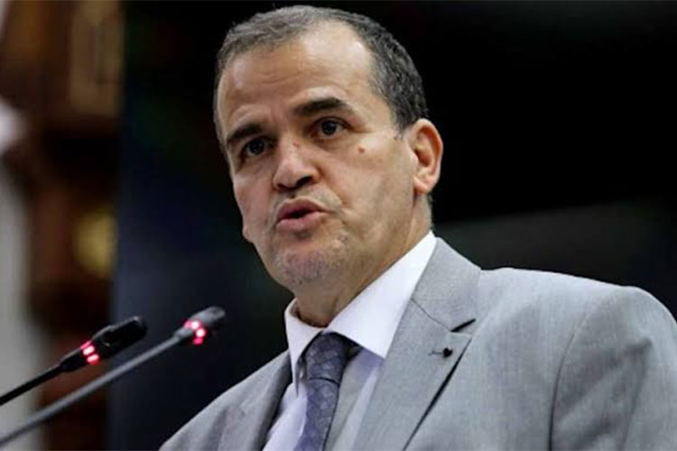 رزيق يدعو المتعاملين الاقتصاديين إلى “اكتساح” الأسواق الافريقية