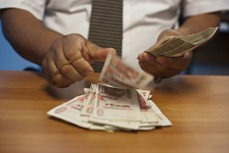 صبّ 1702 مليار لفائدة 3.4 مليون تلميذ ابتداء من هذا الإثنين