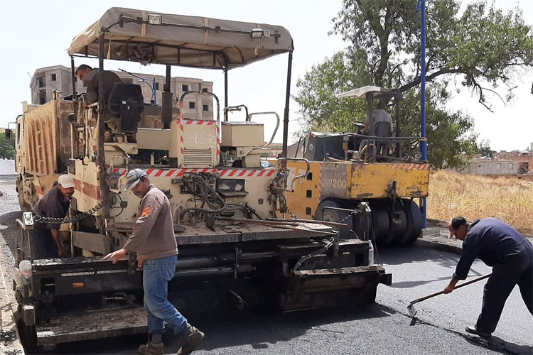 التزفيت العشوائي يؤرق مستعملي الطرق – الشروق أونلاين