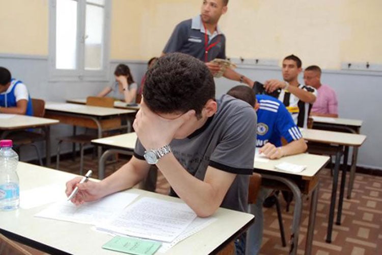 أولياء يتمسكون بالأوهام لإنجاح أبنائهم في البكالوريا