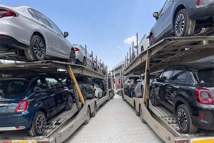 علي عون يكشف سبب تأخر حل أزمة السيارات في نهاية عهدته