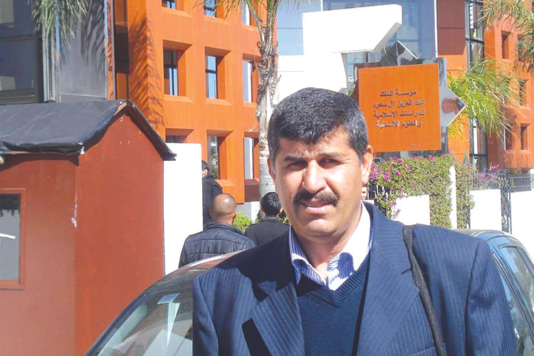 مختار هواري