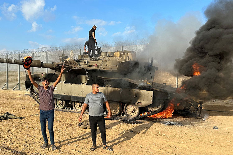 الجزائر والثورة الفلسطينية