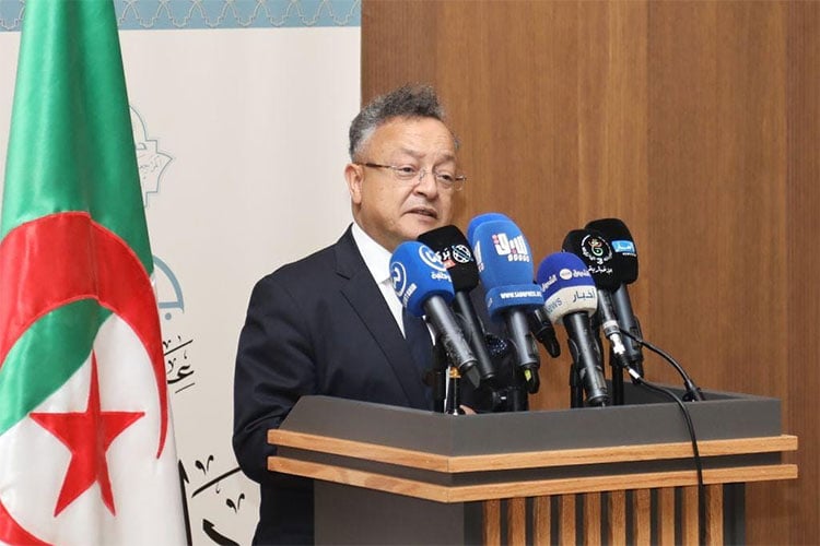 بداية عودة الأدمغة الجزائرية إلى أرض الوطن
