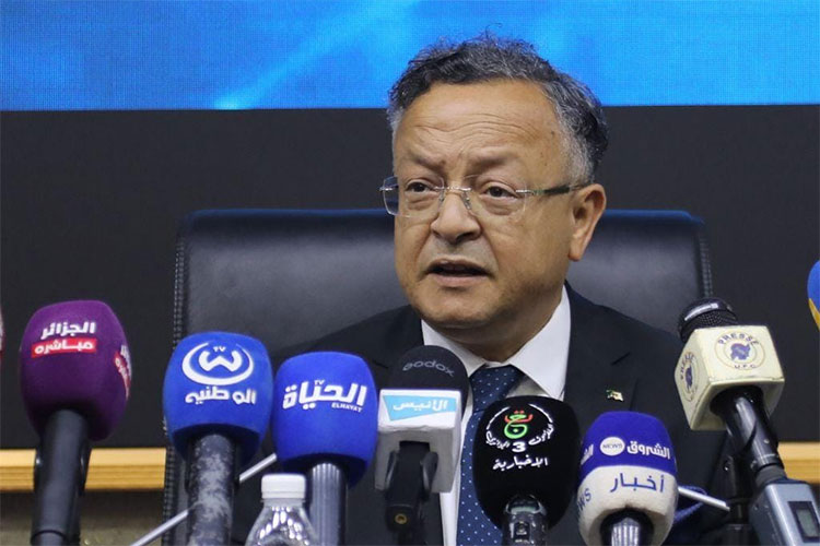 بداري يكشف جديد السنة الدراسية وموعد تسجيل حاملي شهادة البكالوريا