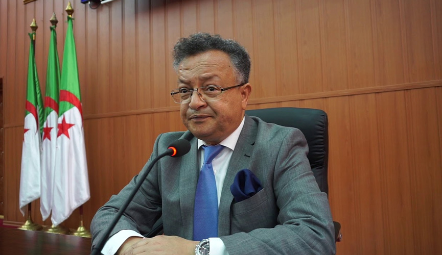 وزير التعليم العالي: تصنيع أول رقيقة إلكترونية في جانفي 2025