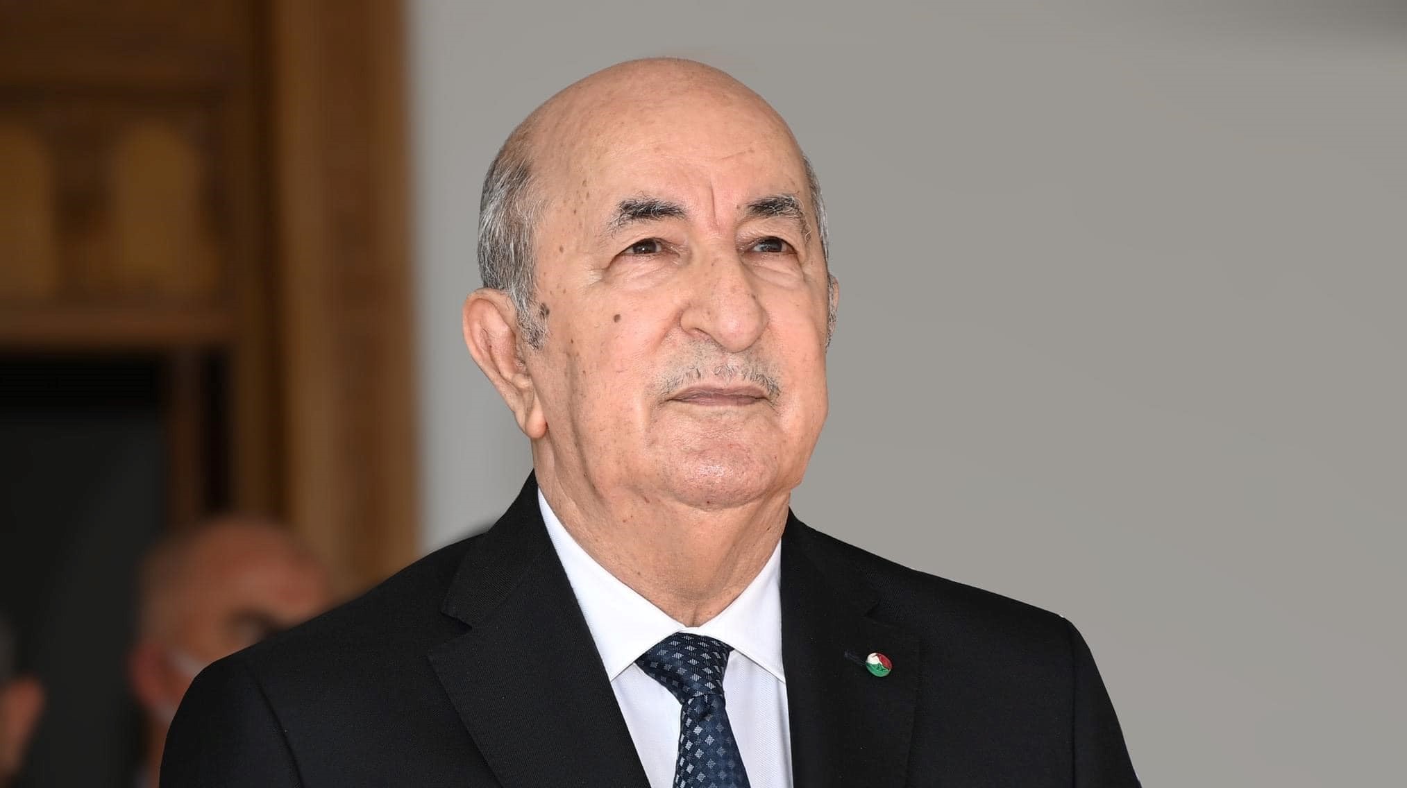 الرئيس تبون يزور جناح وزارة الدفاع في معرض الجزائر الدولي