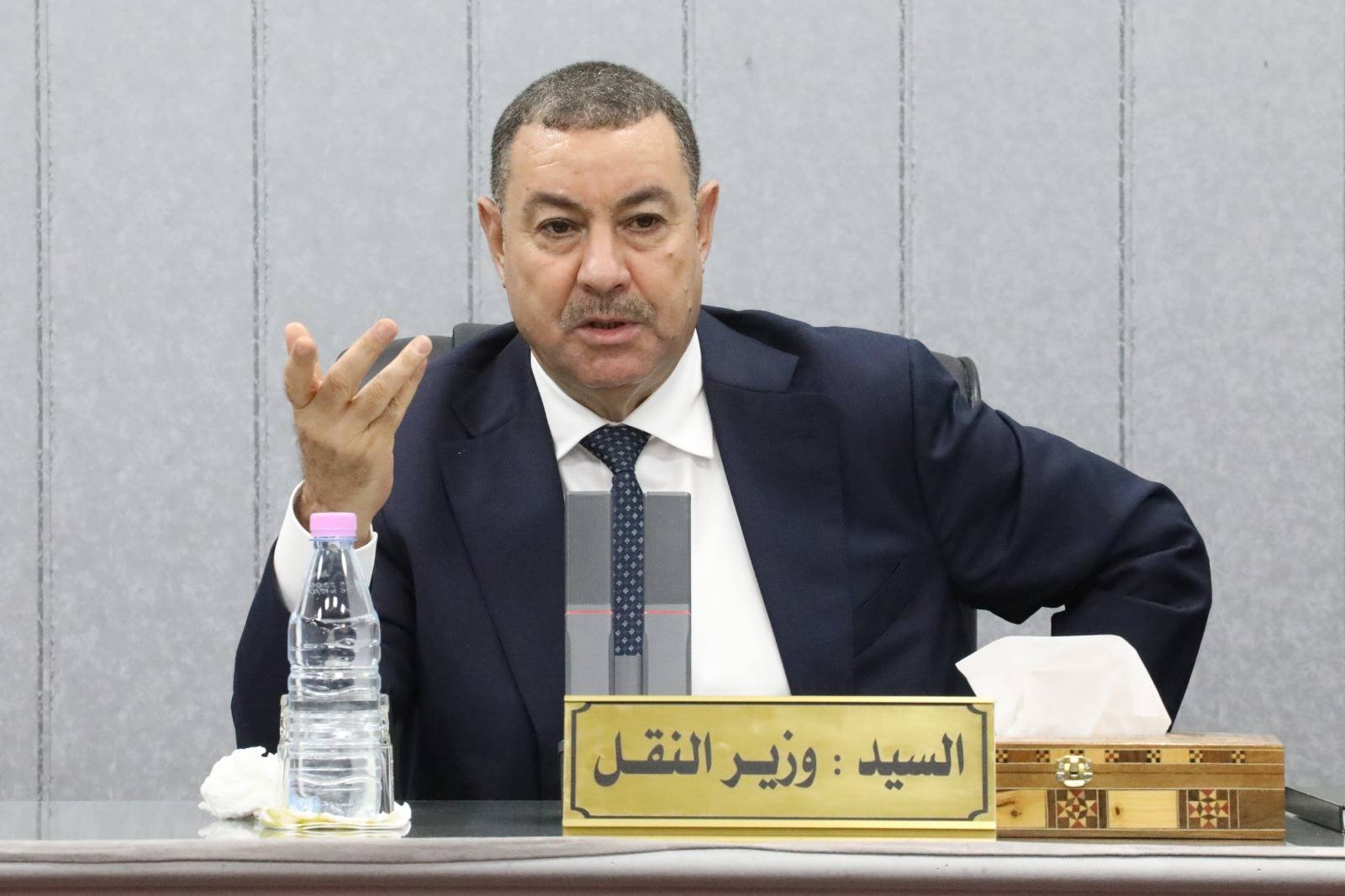 وزير النقل: بعث ميناء العاصمة واستلام 12 قطارًا جديدًا