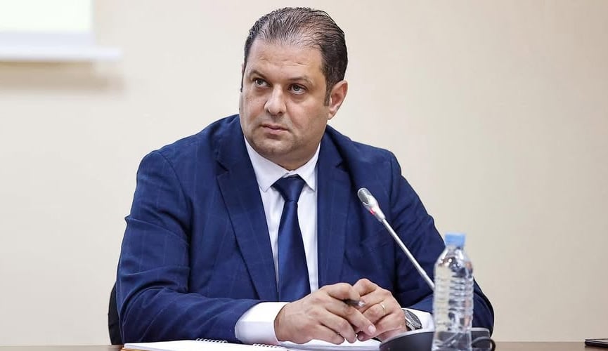 مسلوق يكشف عن مخرجات اجتماعه برؤساء الأندية