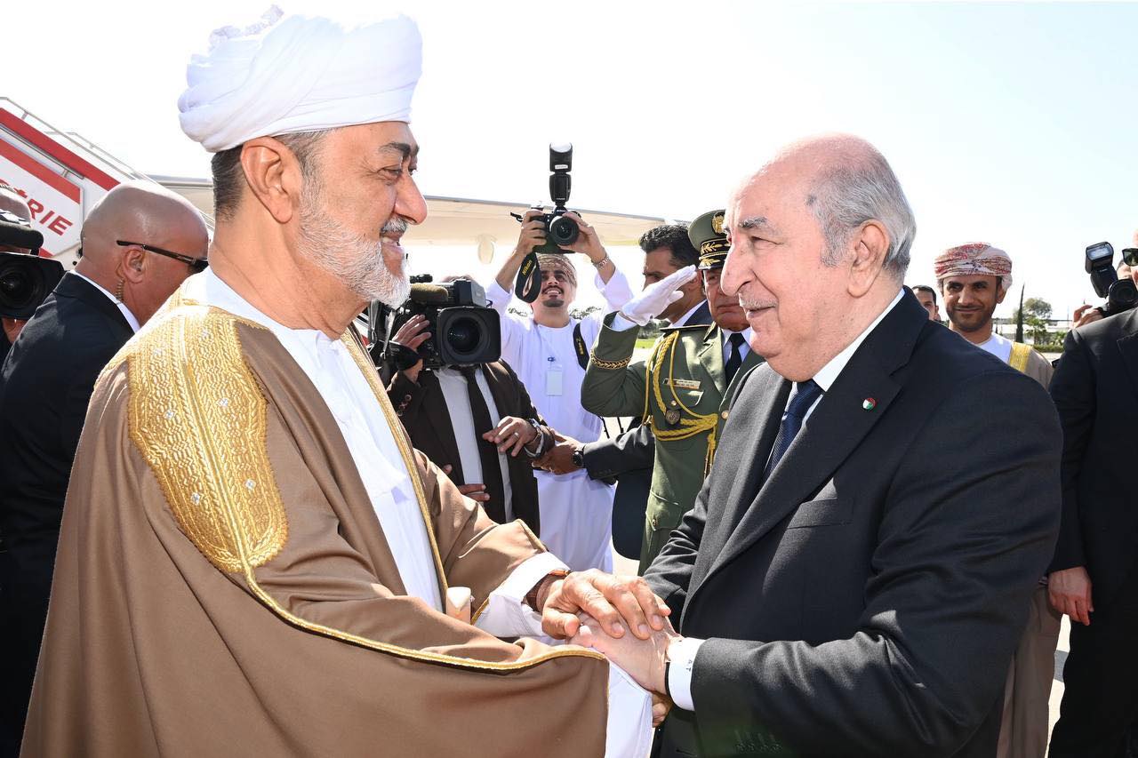 الرئيس تبون يستقبل سلطان عُمان هيثم بن طارق