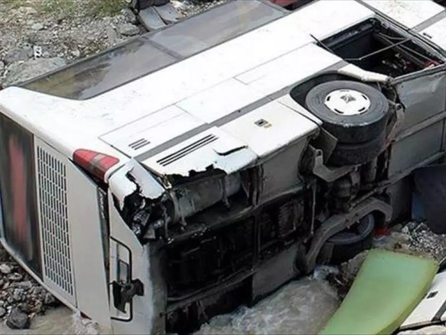 Dix blessés lors d’un renversement d’un minibus à Oran