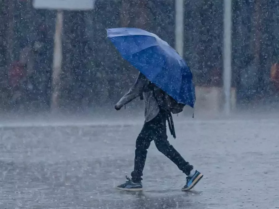 Fortes pluies et grêle à partir de 9h ce mardi