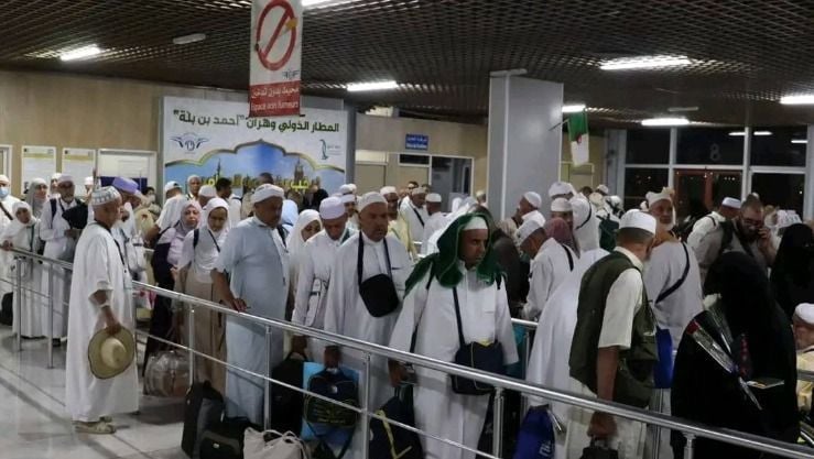 برمجة 22 رحلة لنقل الحجاج من مطار وهران الدولي