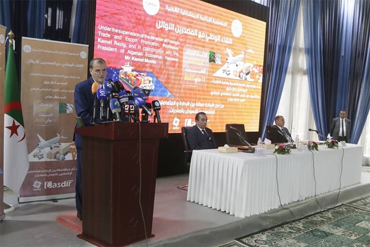 رزيق: التكفل العاجل بكافة انشغالات المصدّرين