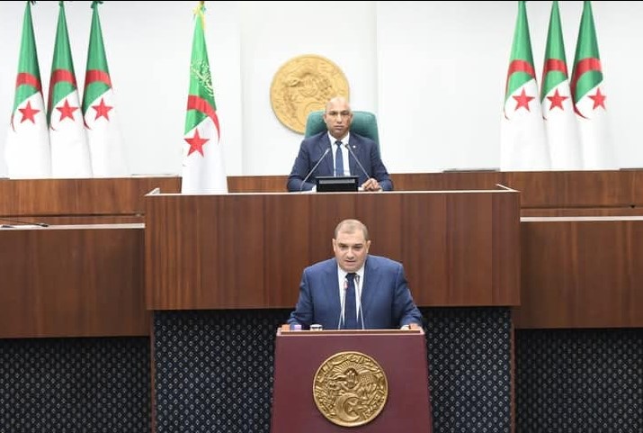 أنباء اعتداء شخص على 40 قاصرا بوهران.. هذا ما أوضحه وزير العدل
