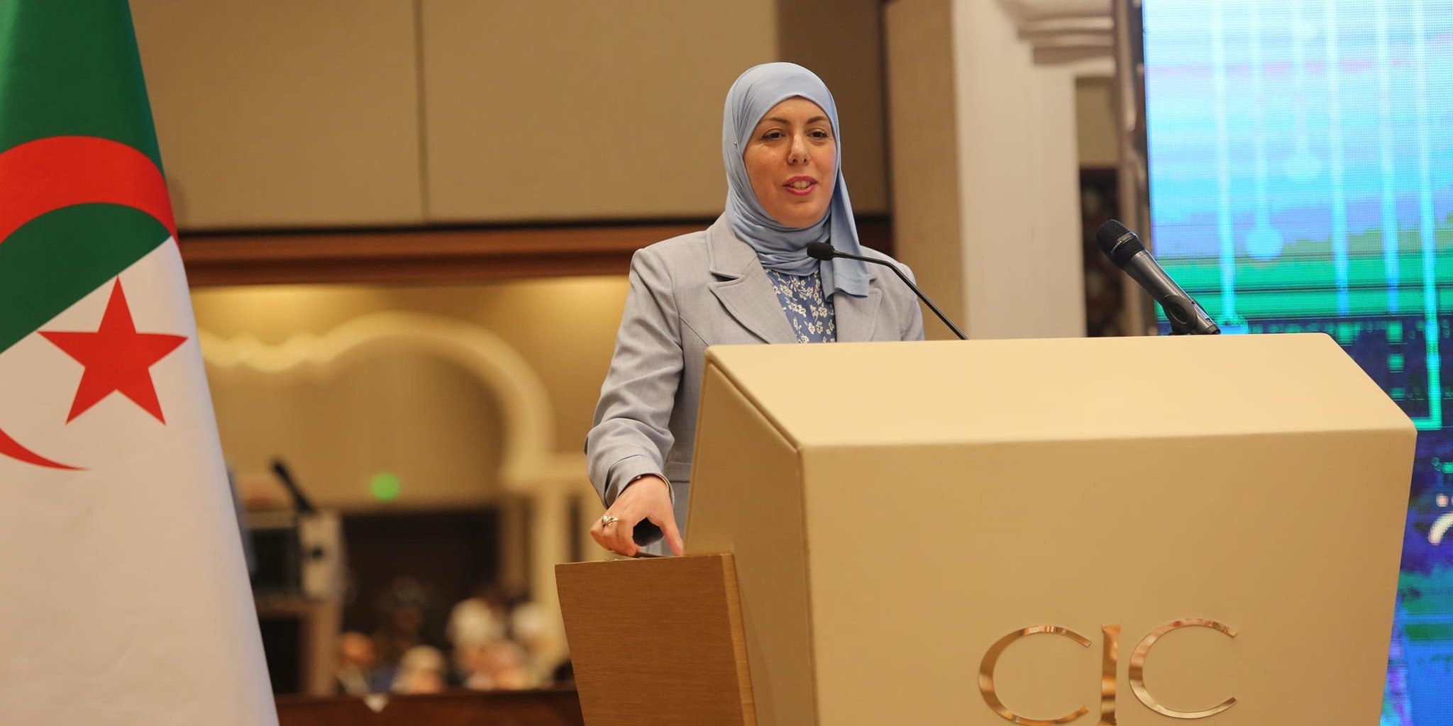 بن مولود تُعلن عن الاستراتيجية الوطنية للتحول الرقمي في الجزائر