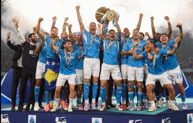 بالفيديو.. نابولي يتوّج بلقب الدوري الإيطالي