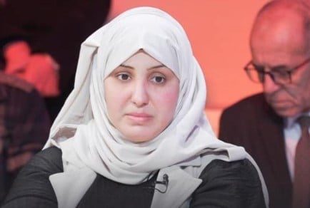 قصة سهيلة تفضح ظلم المجتمع للمرأة.. لماذا توجهت سهام النقد إليها؟