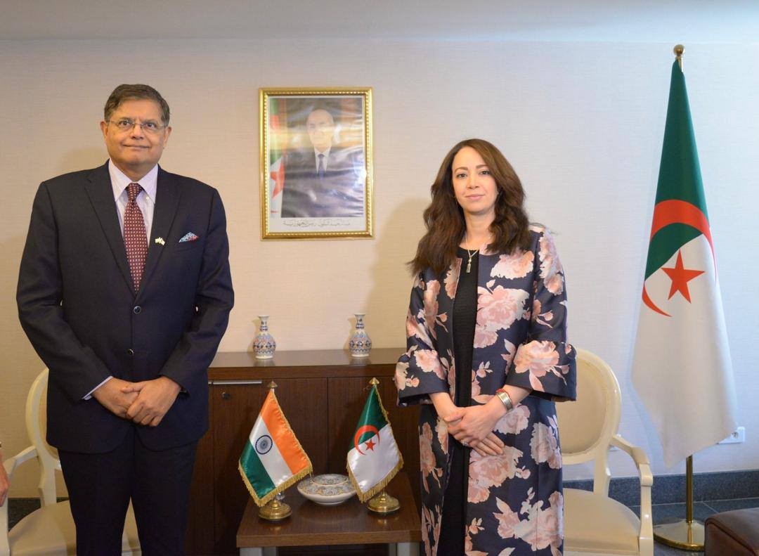 الجزائر والهند تؤكدان على متانة العلاقات الثنائية التي تجمع البلدين