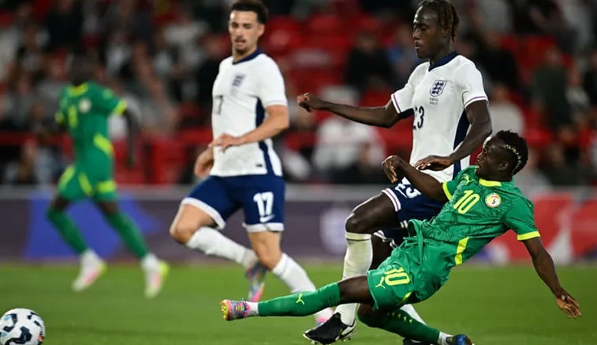 المنتخب السنغالي يحقق فوزا تاريخيا على منتخب انجلترا