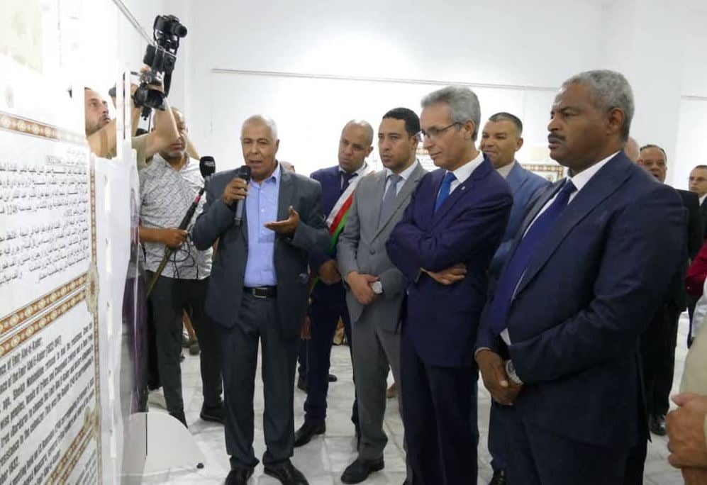 بللو يفتتح معرض للأمير عبد القادر ويطلق ايام سيفاكس للفيلم الوثائقي