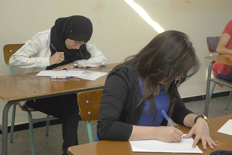 إسدال الستار على بكالوريا الآداب.. والمترشحون يتجاوزون “صدمة” الفلسفة