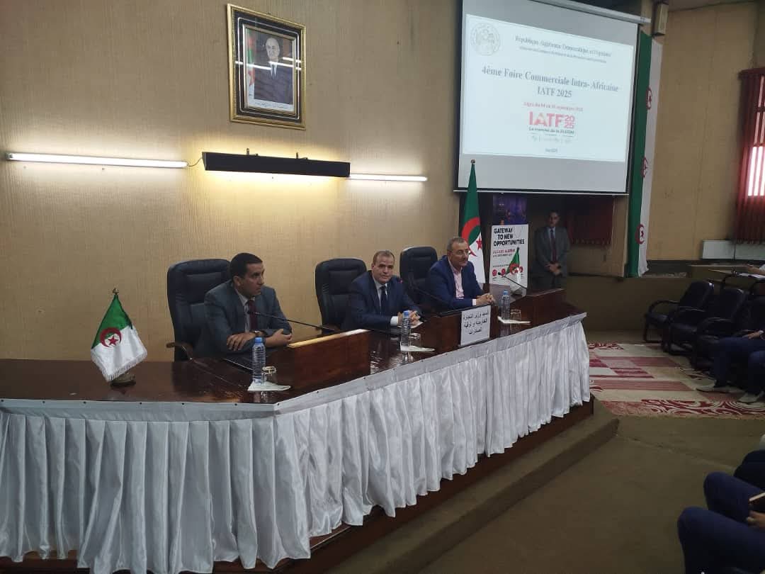 رزيق يدعو إلى تضافر الجهود لإنجاح معرض التجارة البينية الإفريقية