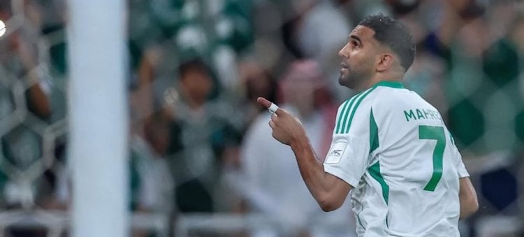 محرز ينال لقب أفضل لاعب في دوري أبطال آسيا