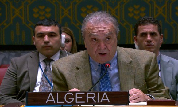 الجزائر تحذّر من كارثة إقليمية وتدعو لاحترام ميثاق الأمم المتحدة