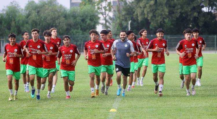 20 لاعبا مغتربا يُدعّم صفوف أشبال وأواسط “الخضر”