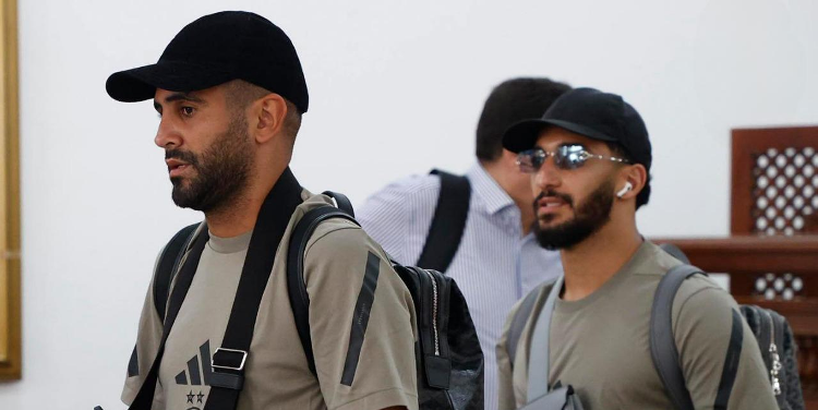 بِالصّور: “الخضر” يطيرون نحو السويد