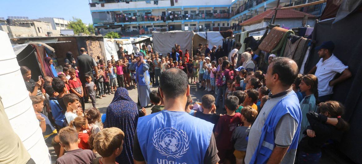 L’UNRWA qualifie d'”humiliant” le modèle de distribution de l’aide humanitaire à Ghaza