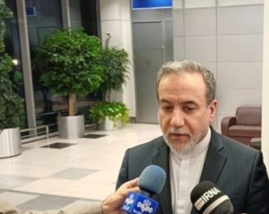 بعد وصوله إلى موسكو.. عراقجي يجري اليوم محادثات هامة مع بوتين
