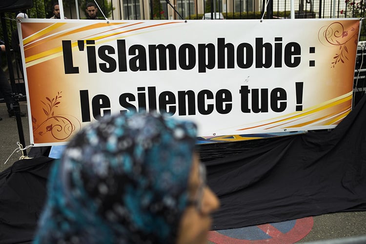 French report downplays “Islamophobia” compared to antisemitism