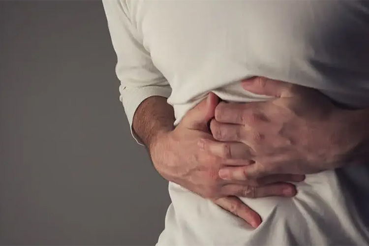وفاة شخص وإصابة ستة من عائلته بتسمم غذائي بسيدي بلعباس