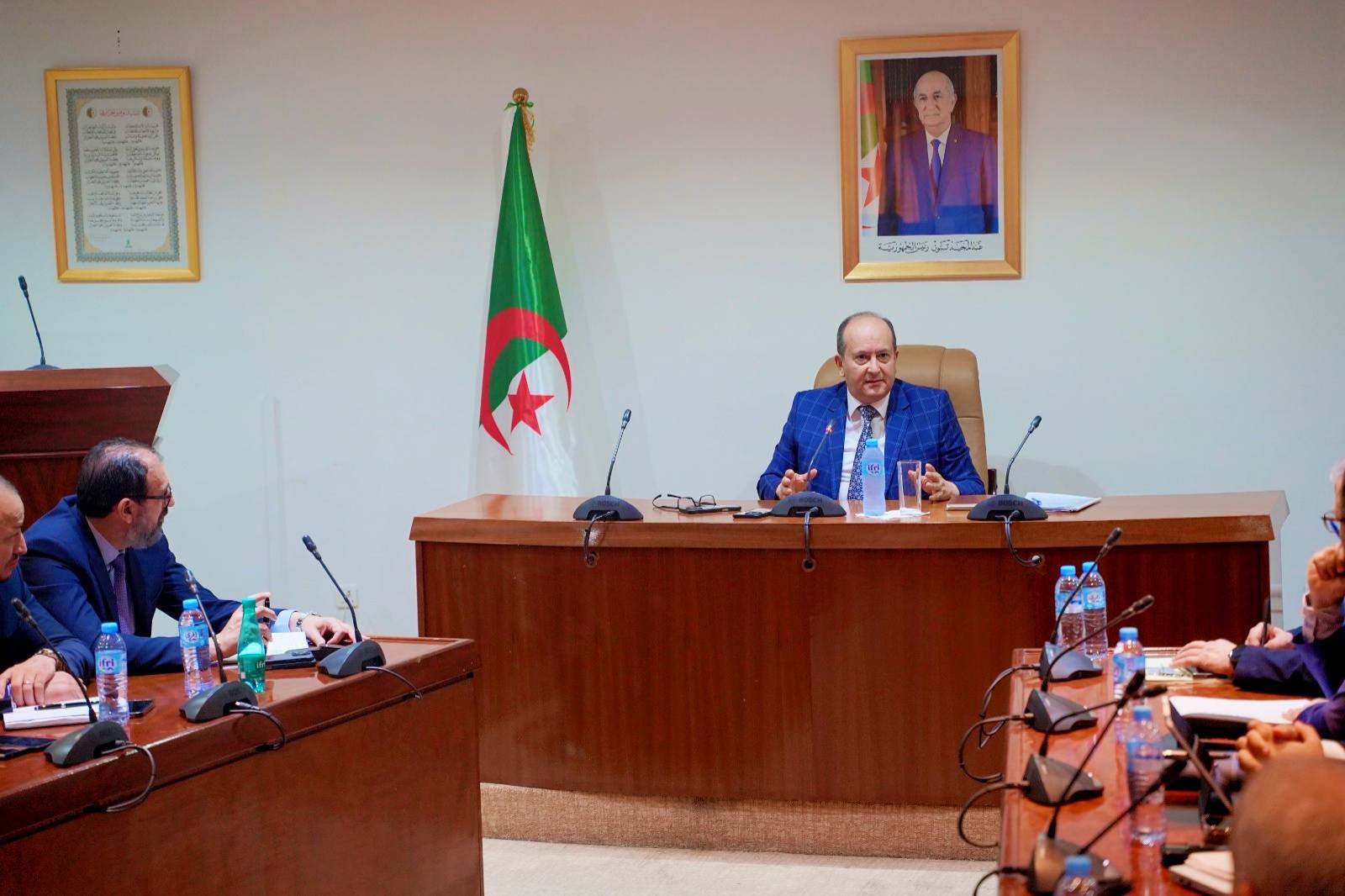 نحو إعداد دفتر شروط جديد لتنظيم الصناعة الكهرومنزلية والإلكترونية
