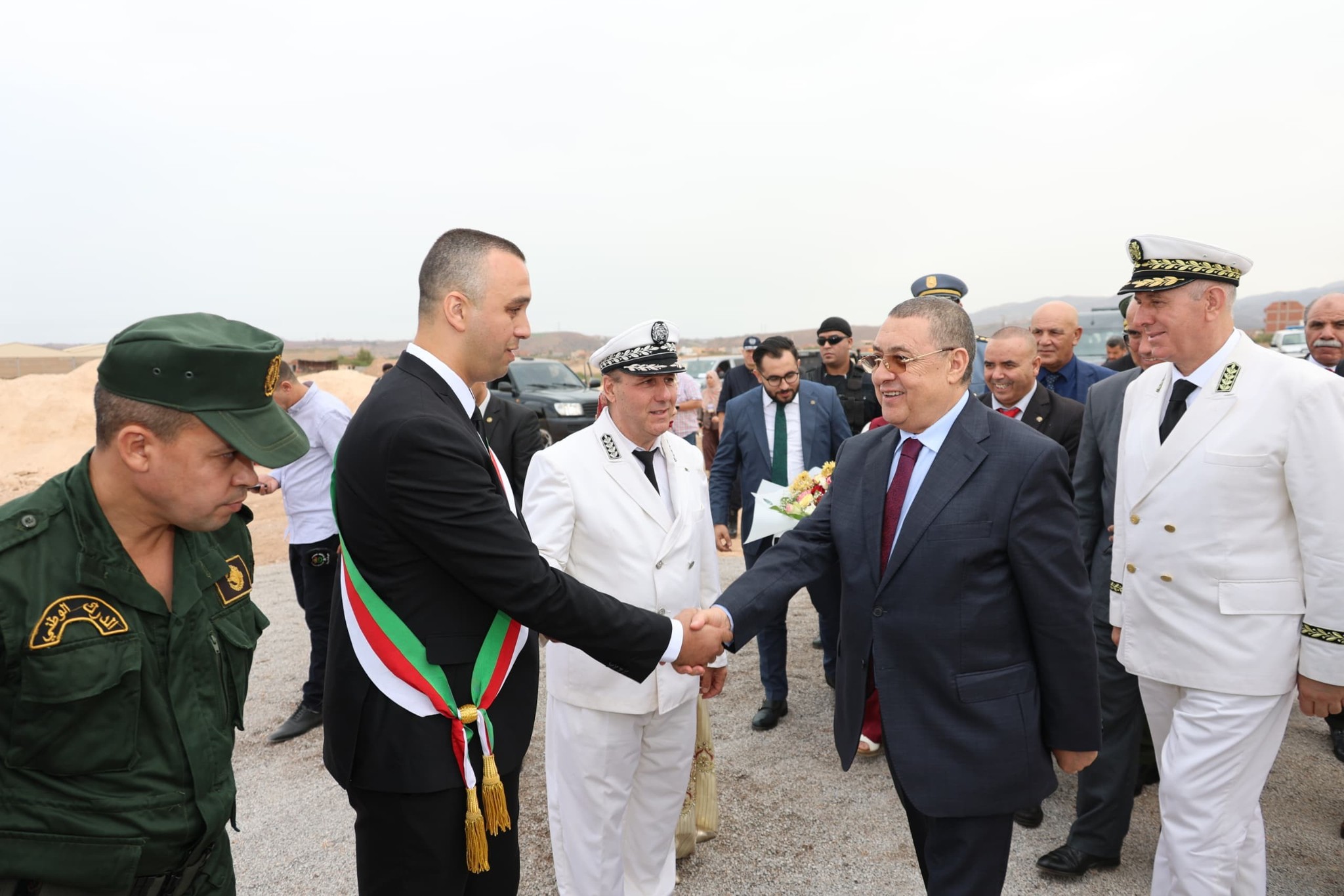 مراد يعاين مشروع ربط ميناء الغزوات بالطريق السيار ويدعو لتسريع وتيرته