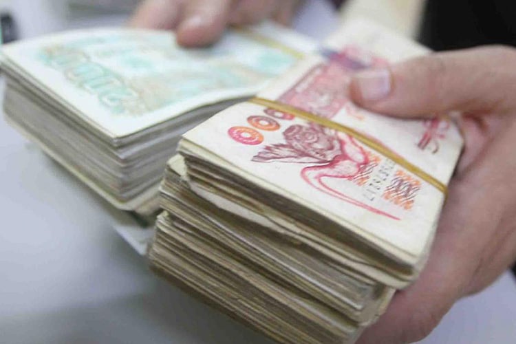 امرأة تنهب 30 مليارا من 400 ضحية عبر شبكة نصب إلكتروني