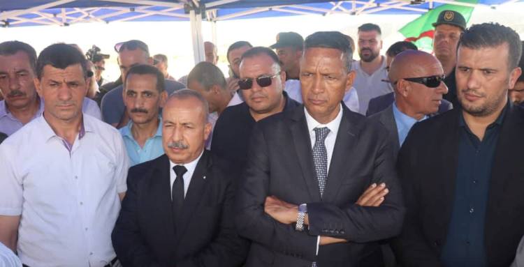 ملعب عالمي بِولاية باتنة