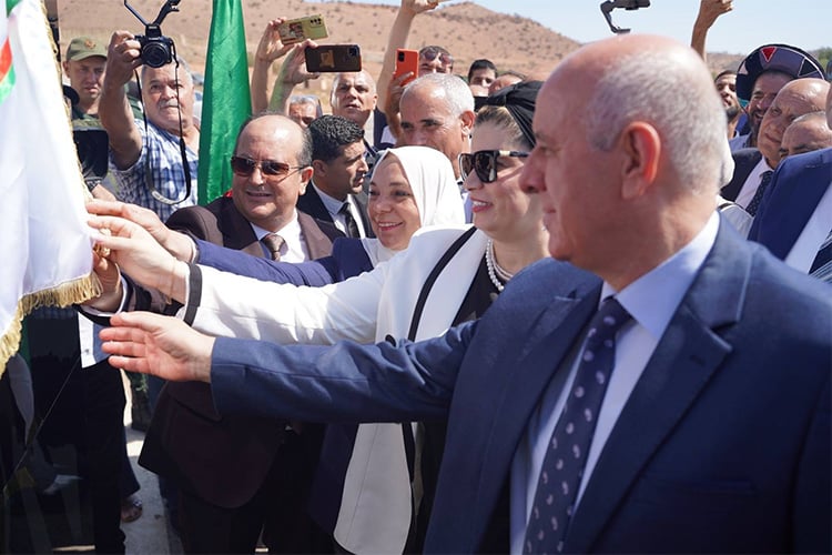 غريب: إدماج قرابة 300 امرأة في قطاع الصناعة