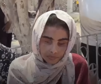 بعدما فُقدت شهرا كاملا وظنوا أنها استشهدت.. هكذا عادت “رنا” من تحت الركام!