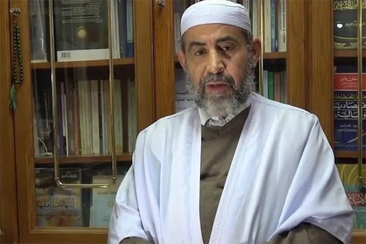 الدّكتور محمد بن صالح حمدي.. الطّائر النّادر