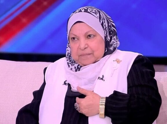 داعية مصرية تصدم المتابعين بفتوى جديدة حول الحشيش