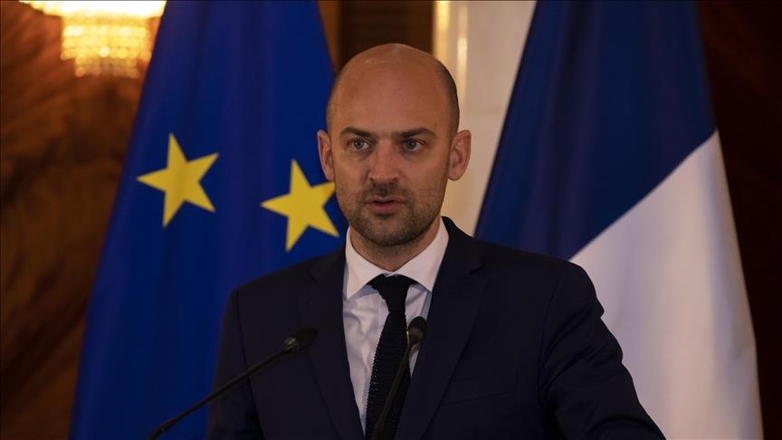 Le MAE français critique le « chantage » tarifaire américain à 30 % et alerte sur les conséquences économiques