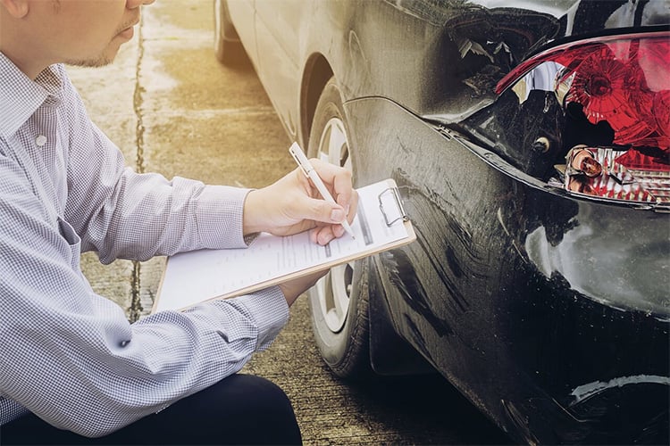 زيادات طفيفة في تأمين السيارات.. والدفع بـ”الكاش” ممنوع